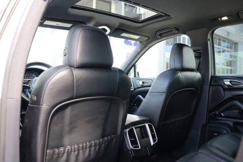 2018 Porsche Cayenne Platinum Edition