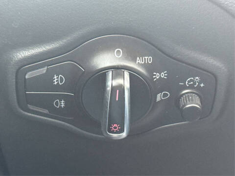 2015 Audi Q5 2.0T quattro Premium Plus