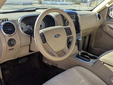 2008 Ford Explorer Sport Trac XLT