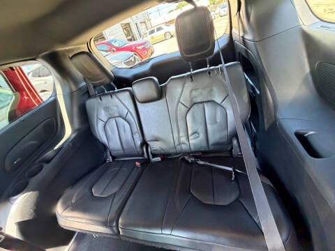 2018 Chrysler Pacifica Touring L Plus