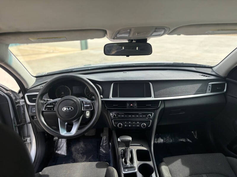 2019 Kia Optima LX