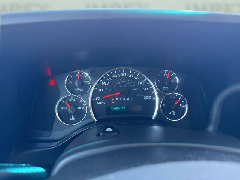 2023 Chevrolet Express 2500
