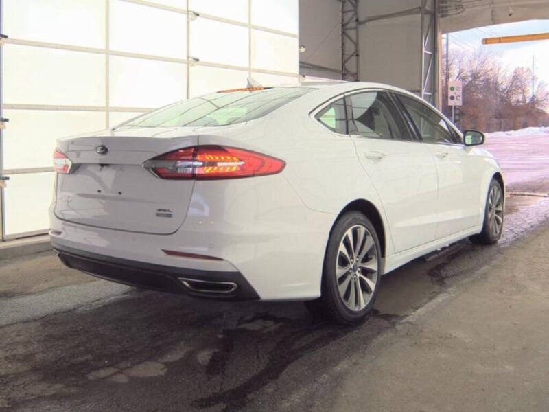 2019 Ford Fusion SEL