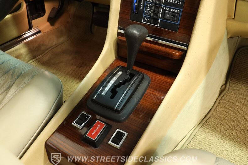 1980 Mercedes-Benz 450-Class