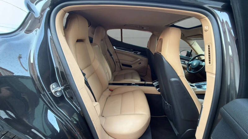 2013 Porsche Panamera