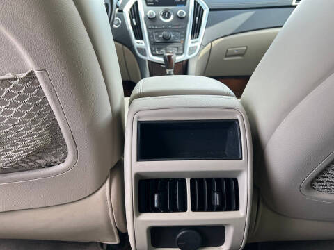 2011 Cadillac SRX Luxury Collection
