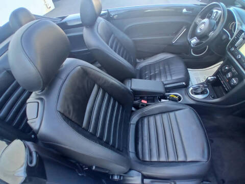 2014 Volkswagen Beetle Convertible R-Line PZEV