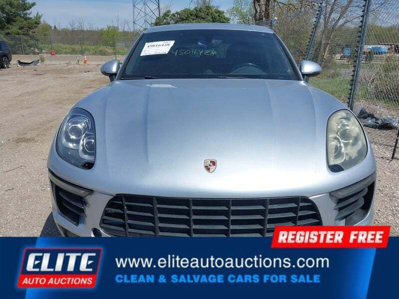 2015 Porsche Macan S