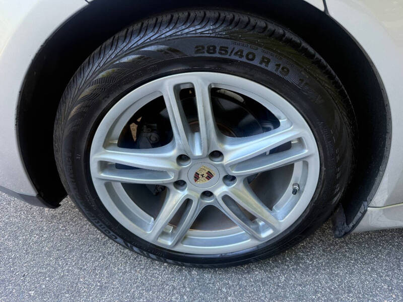 2012 Porsche Panamera