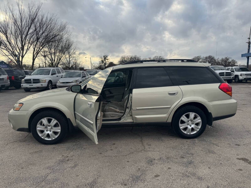 2005 Subaru Outback for sale at Dave-O Motor Co. in Haltom City TX