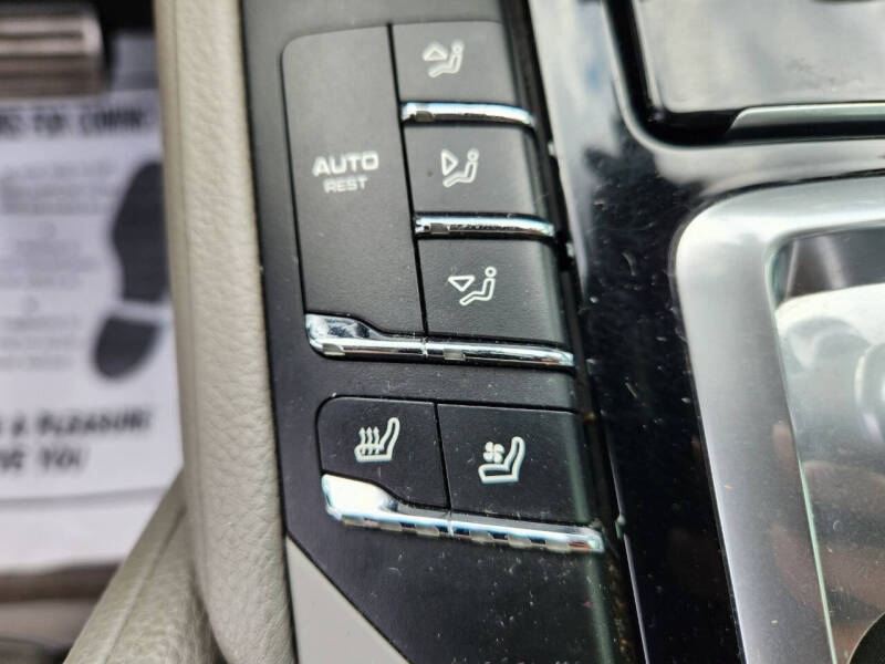 2014 Porsche Cayenne S