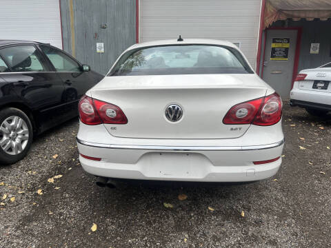 2010 Volkswagen CC Sport