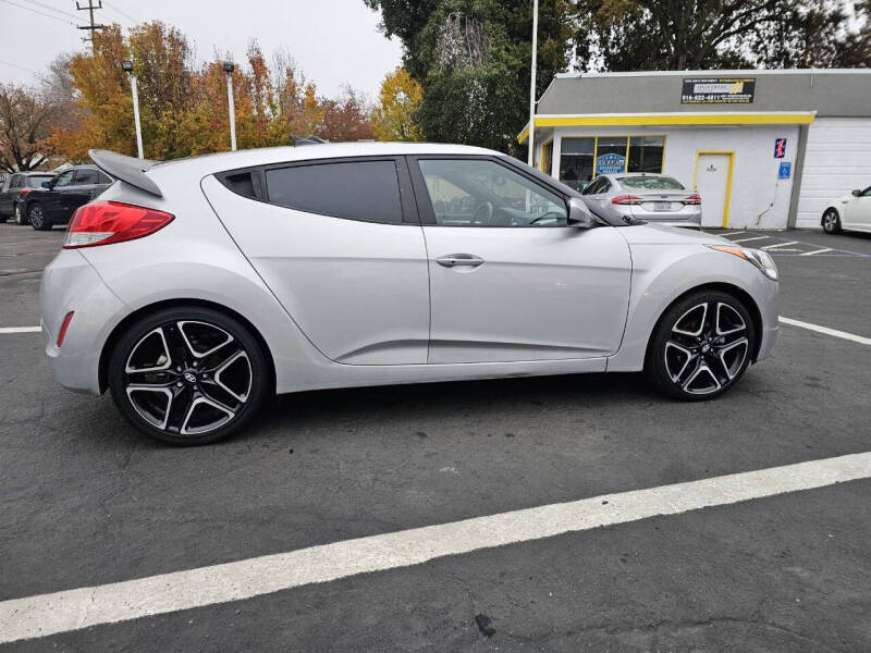 2017 Hyundai Veloster Value Edition