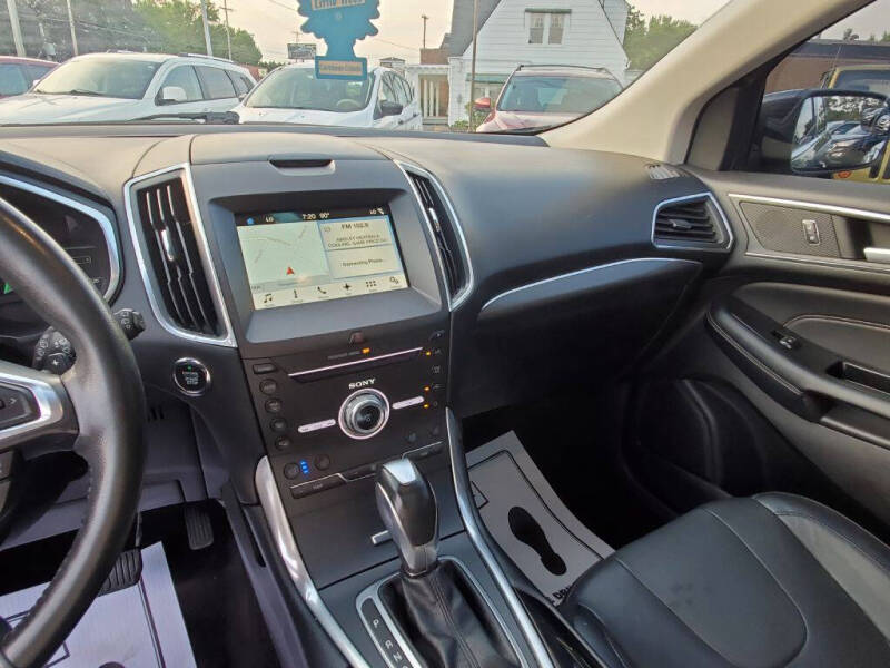 2018 Ford Edge Titanium