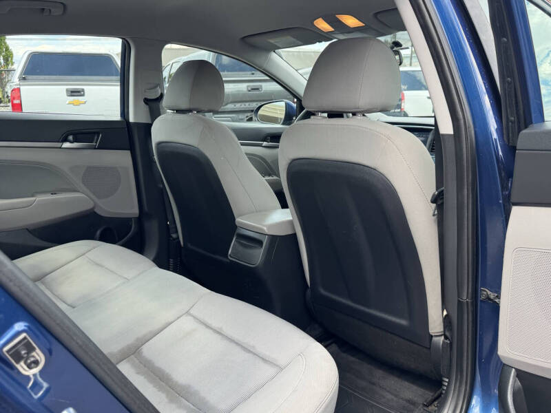 2018 Hyundai Elantra SEL