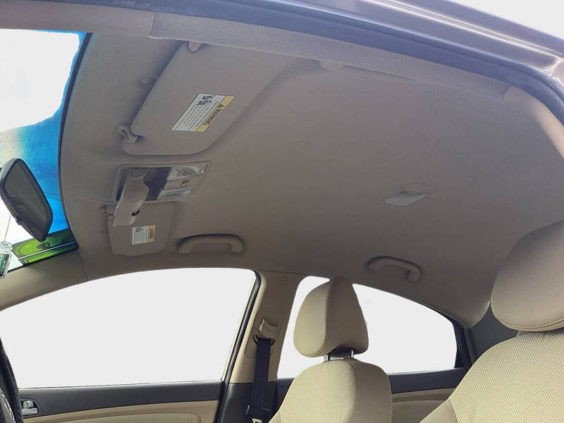 2014 Hyundai Accent GLS