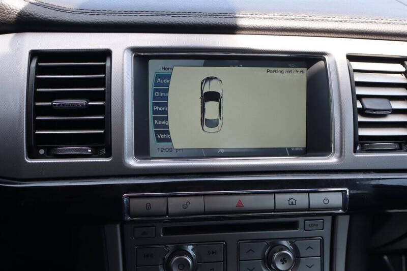 2011 Jaguar XF