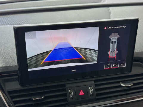 2022 Audi Q5 quattro Premium 40 TFSI