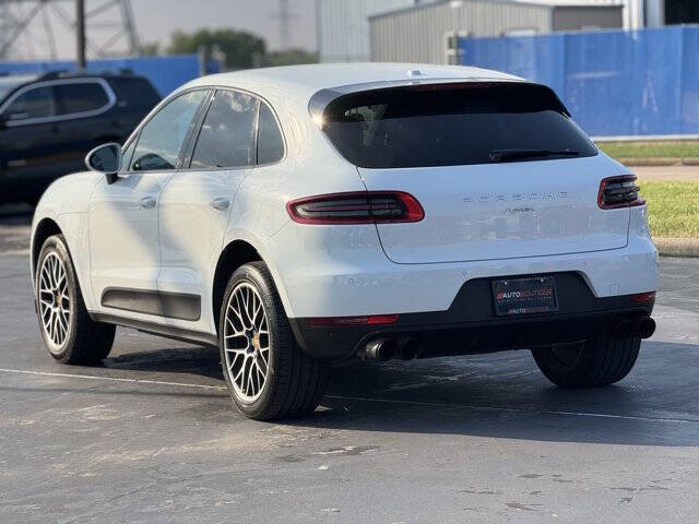 2018 Porsche Macan
