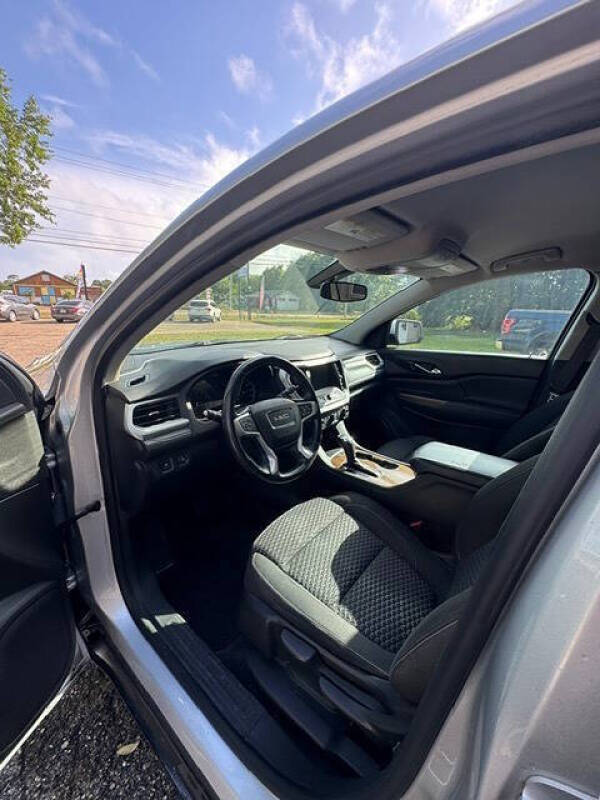 2017 GMC Acadia SLE-1