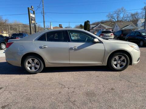 2013 Chevrolet Malibu for sale at RIVERSIDE AUTO SALES in Sioux City IA