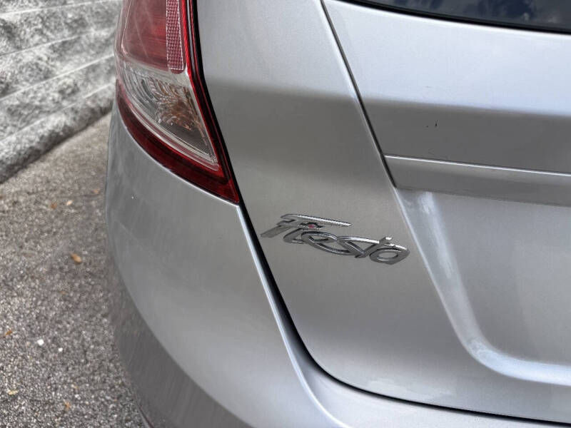2017 Ford Fiesta SE