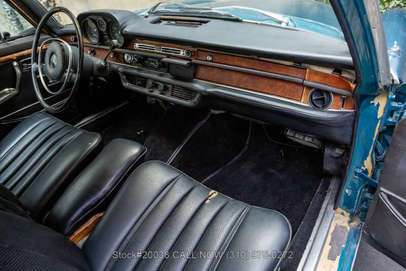 1969 Mercedes-Benz 300-Class