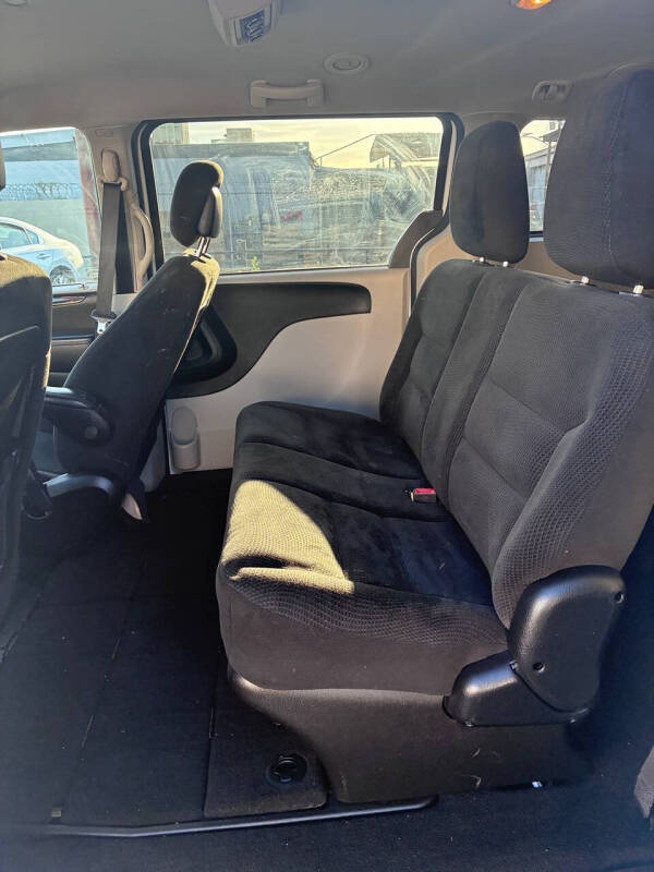2017 Dodge Grand Caravan SE Plus