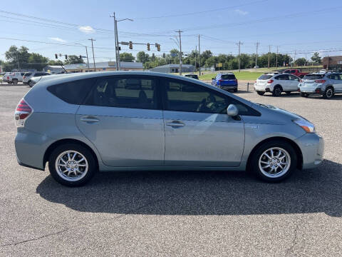 2016 Toyota Prius v Four