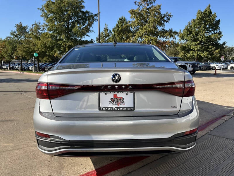 2025 Volkswagen Jetta SE