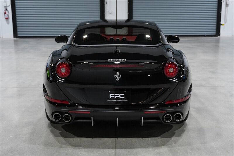 2015 Ferrari California T