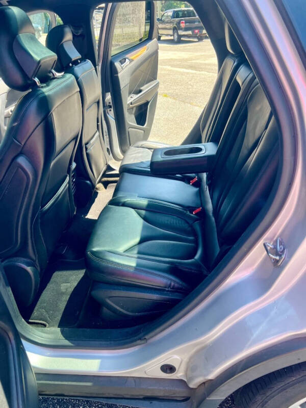 2016 Lincoln MKC Select