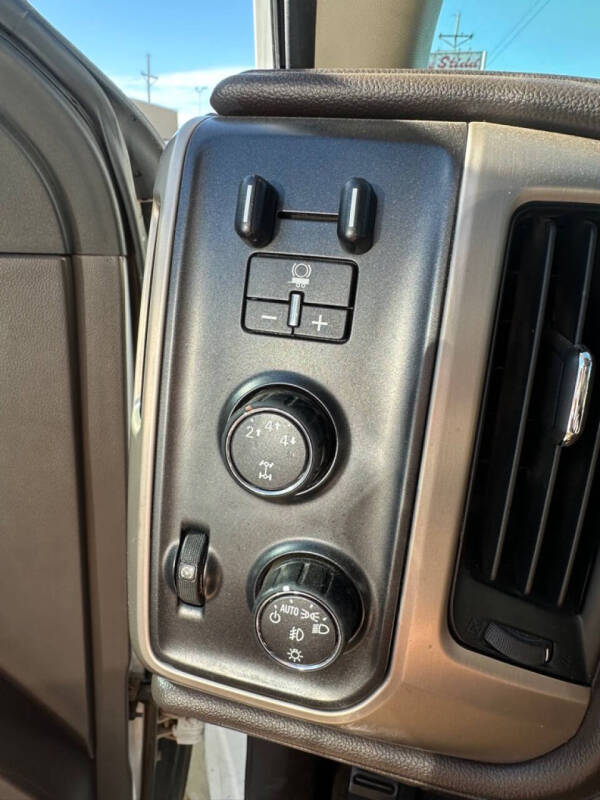 2016 GMC Sierra 2500HD Denali