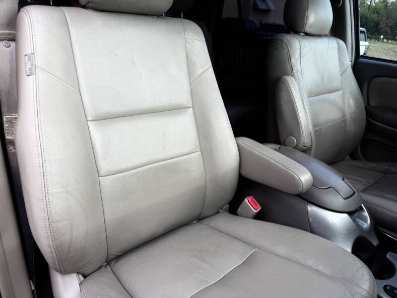 2005 Toyota Sequoia Limited