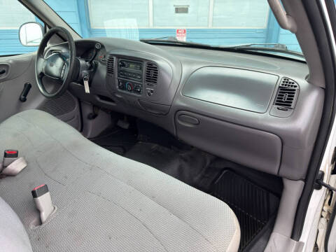 1999 Ford F-150 XL