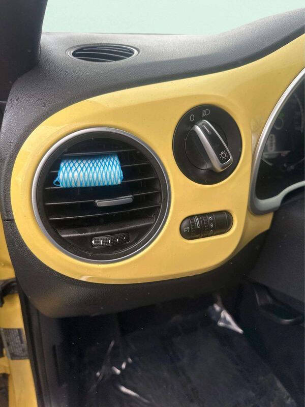 2013 Volkswagen Beetle Convertible