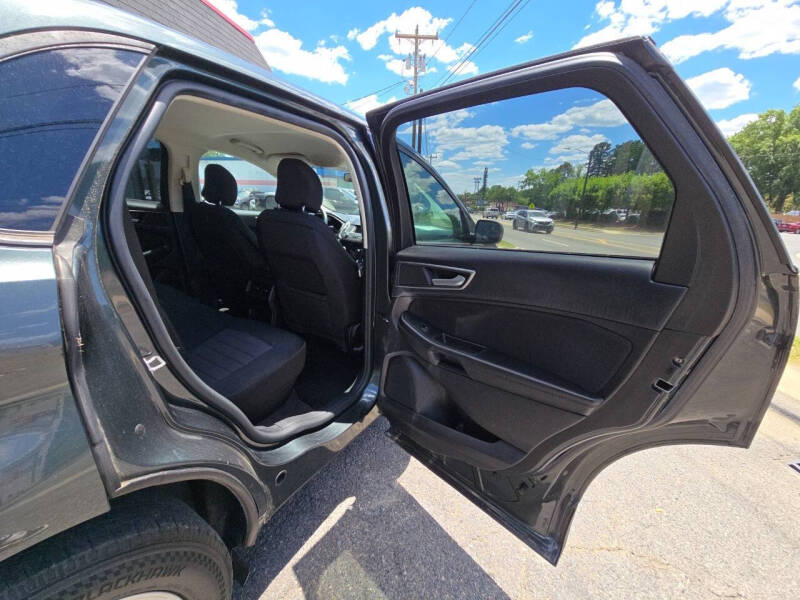 2015 Ford Edge SE