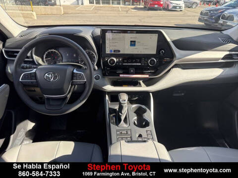 2026 Toyota Highlander XLE