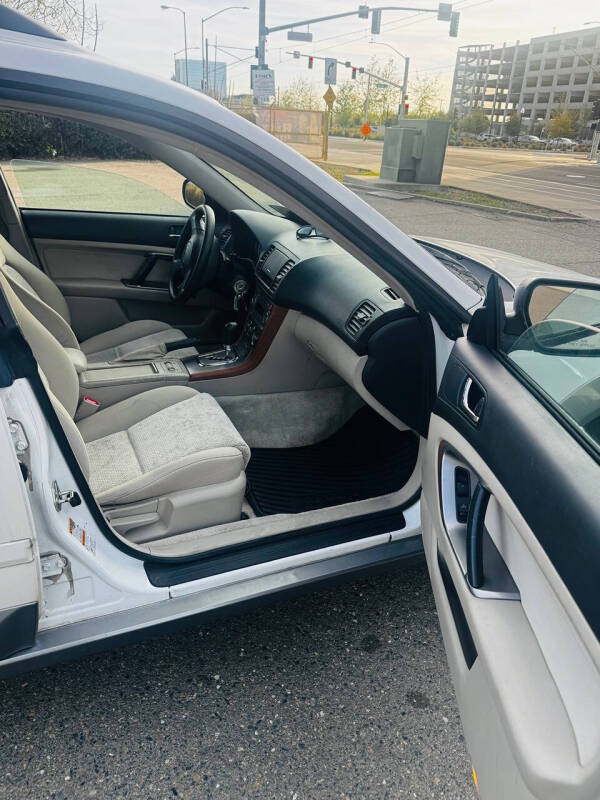 2005 Subaru Outback 2.5i