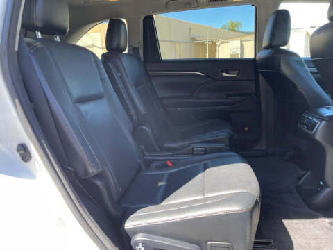 2016 Toyota Highlander Limited