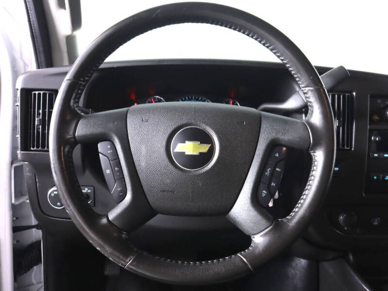 2021 Chevrolet Express 2500