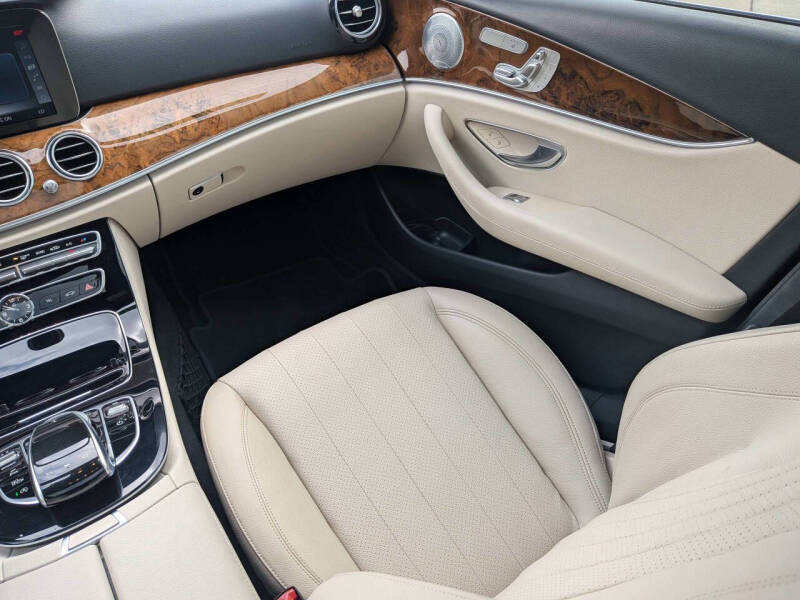 2018 Mercedes-Benz E-Class E 300