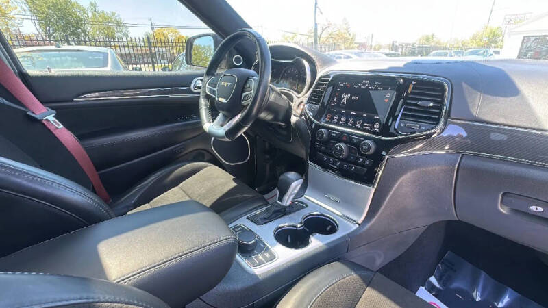 2020 Jeep Grand Cherokee SRT