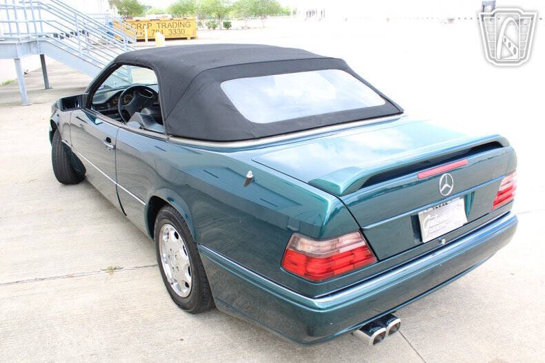 1994 Mercedes-Benz E-Class E 320