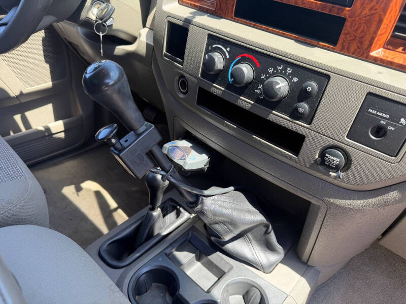 2006 Dodge Ram 2500 SLT