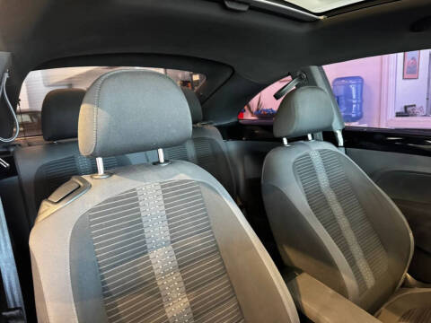2012 Volkswagen Beetle