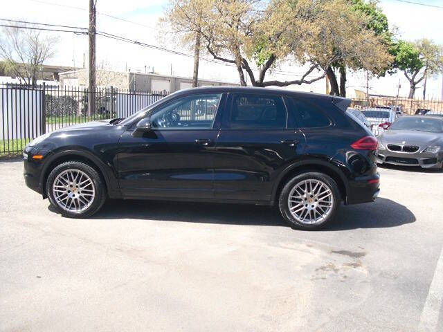 2016 Porsche Cayenne