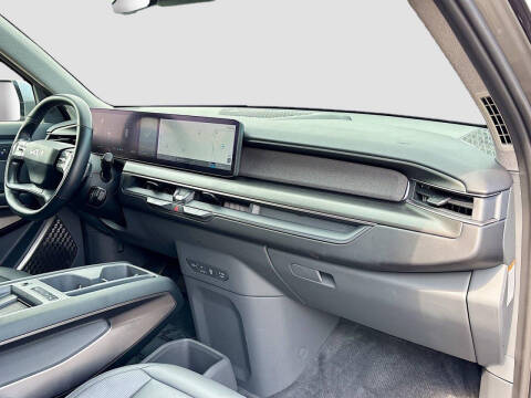 2024 Kia EV9 Light Long Range