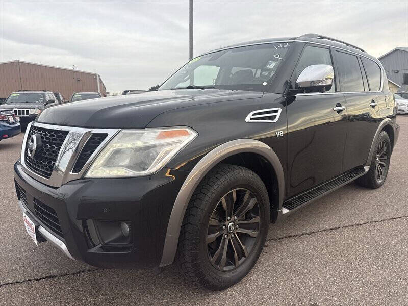 2017 Nissan Armada Platinum's photo
