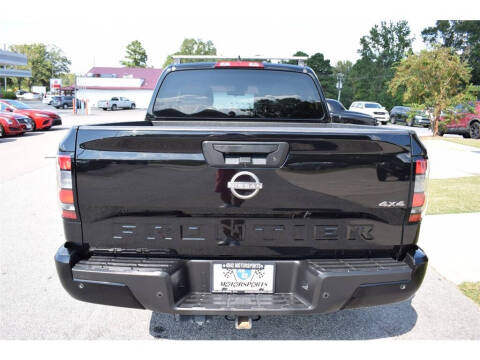 2022 Nissan Frontier